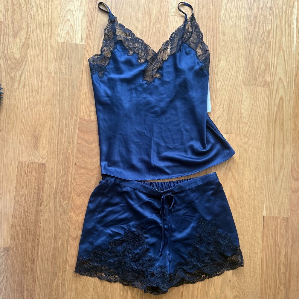 Natori Satin Plume Cami Tap Set - Navy with Black Lace Trim